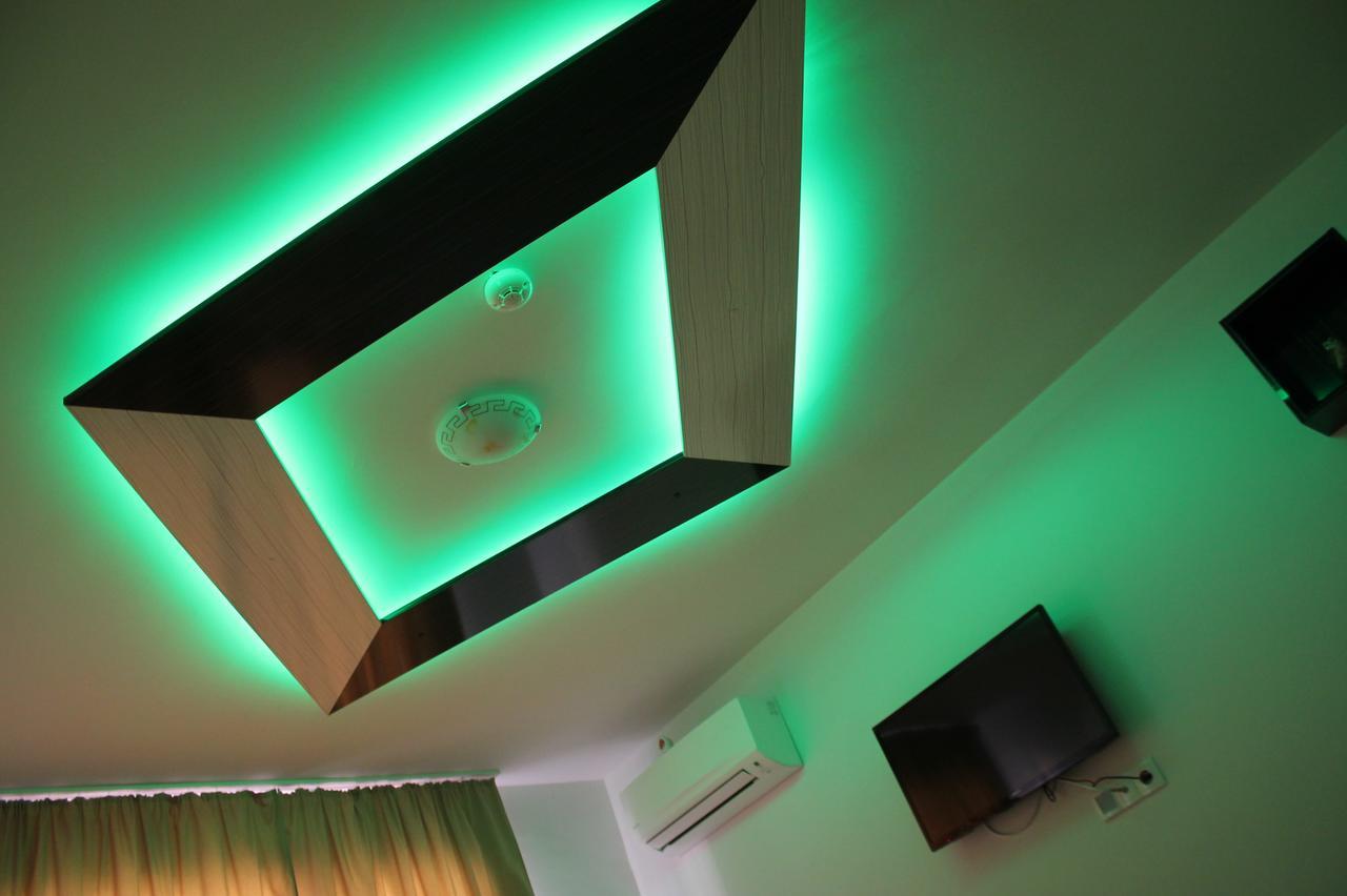 Tiara Hotel Dobrič Esterno foto