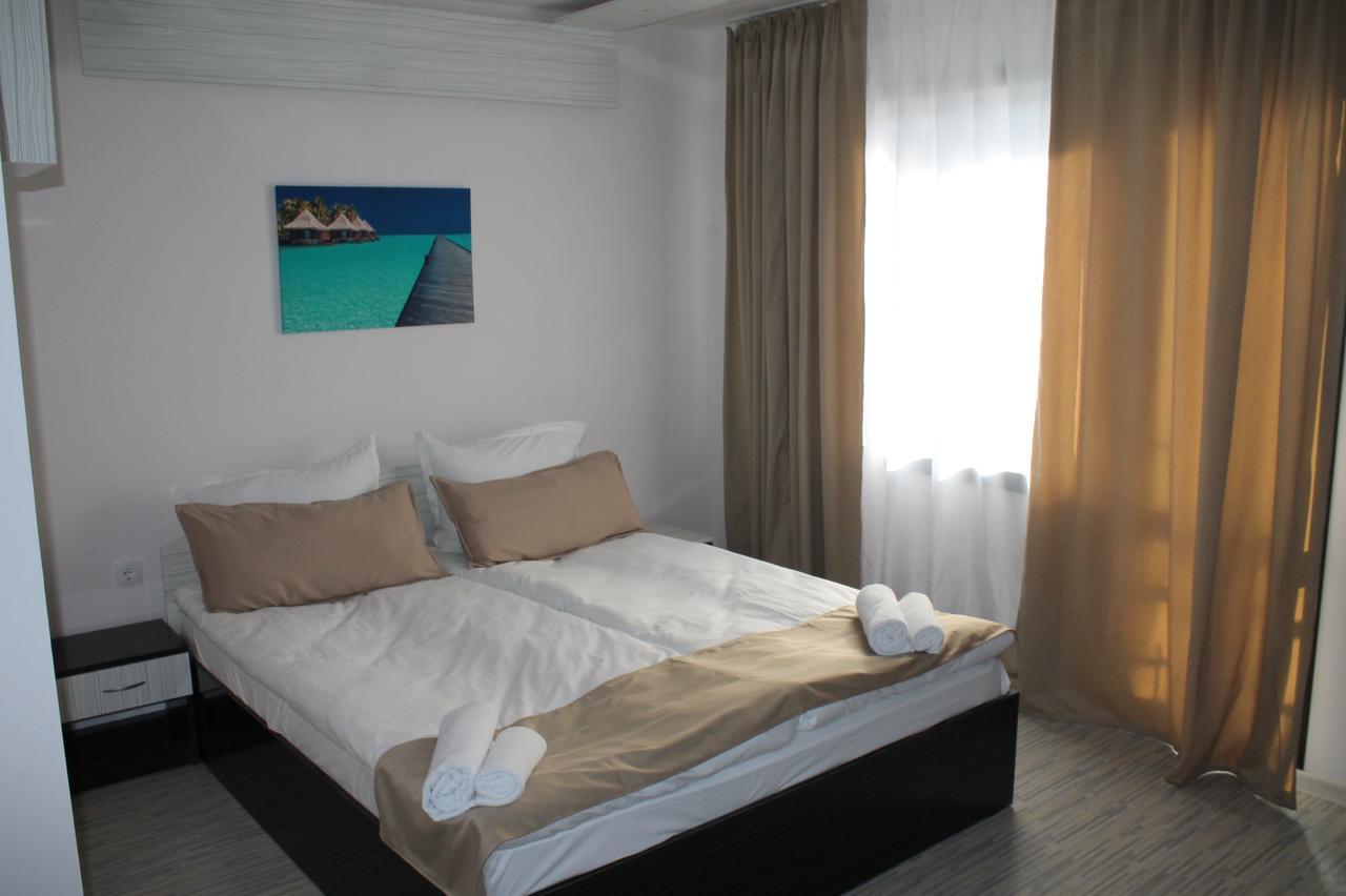 Tiara Hotel Dobrič Esterno foto