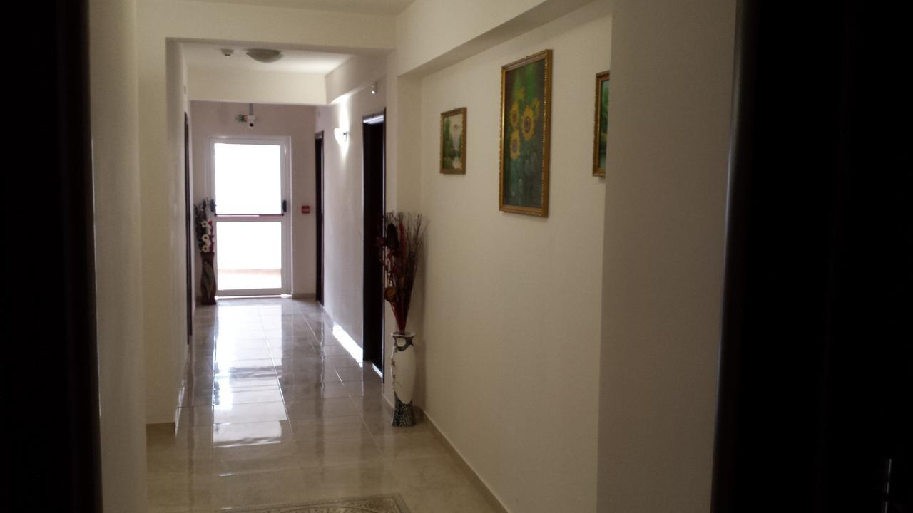 Tiara Hotel Dobrič Esterno foto
